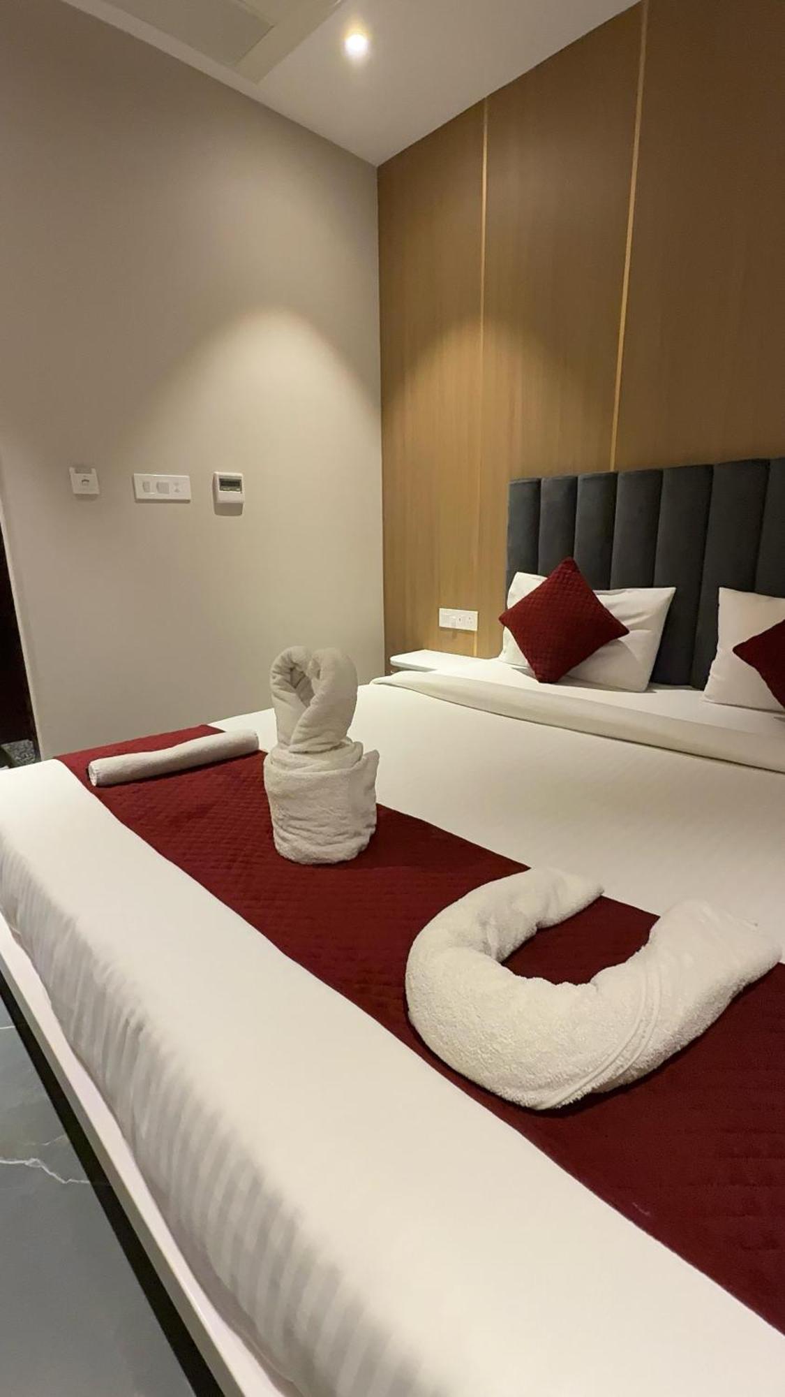 Hotel River Rhythm Assi Ghat Варанаси Екстериор снимка